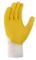 Preview: Detailaufnahme der schrumpfgerauten Latex-Innenhand für maximalen Nass-Grip